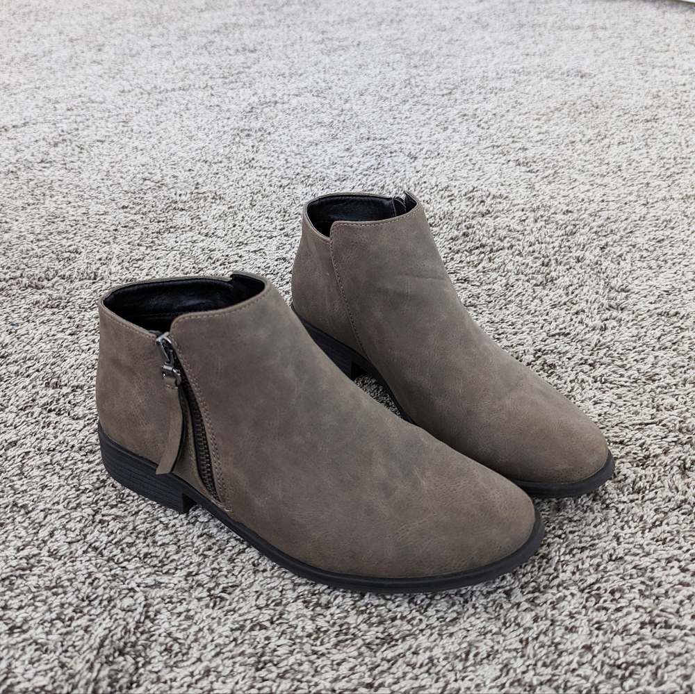 Gray Booties Size 8
